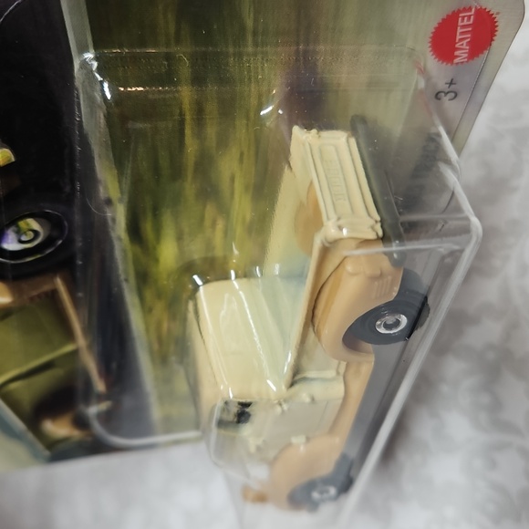 Qty. 2 New Matchbox 1940 Dodge V-Series Truck 119/125 - Picture 4 of 7